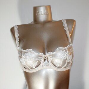 Aubade Paris Sample Afleur De Toi Beige Bra with Jewel 34B